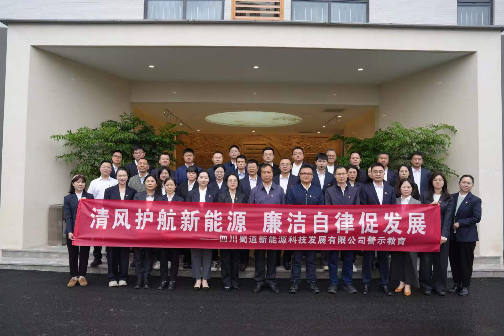 修改图片.jpg 修改图片.jpg